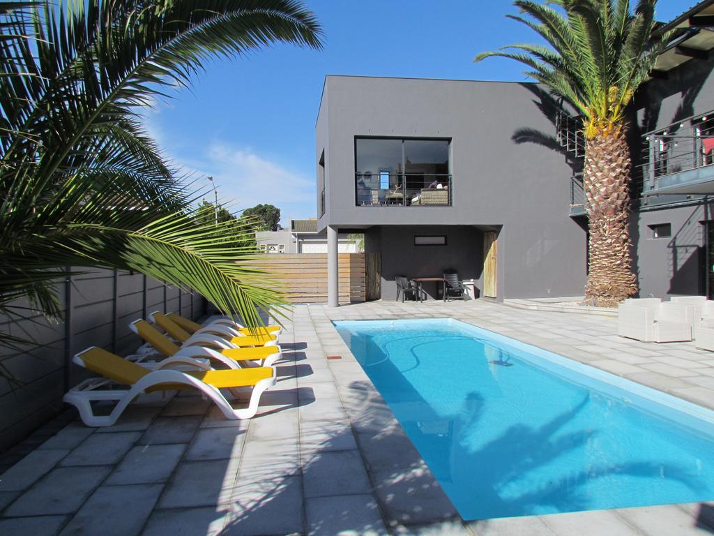 Capetown 4U Guesthouse Bloubergstrand Ngoại thất bức ảnh