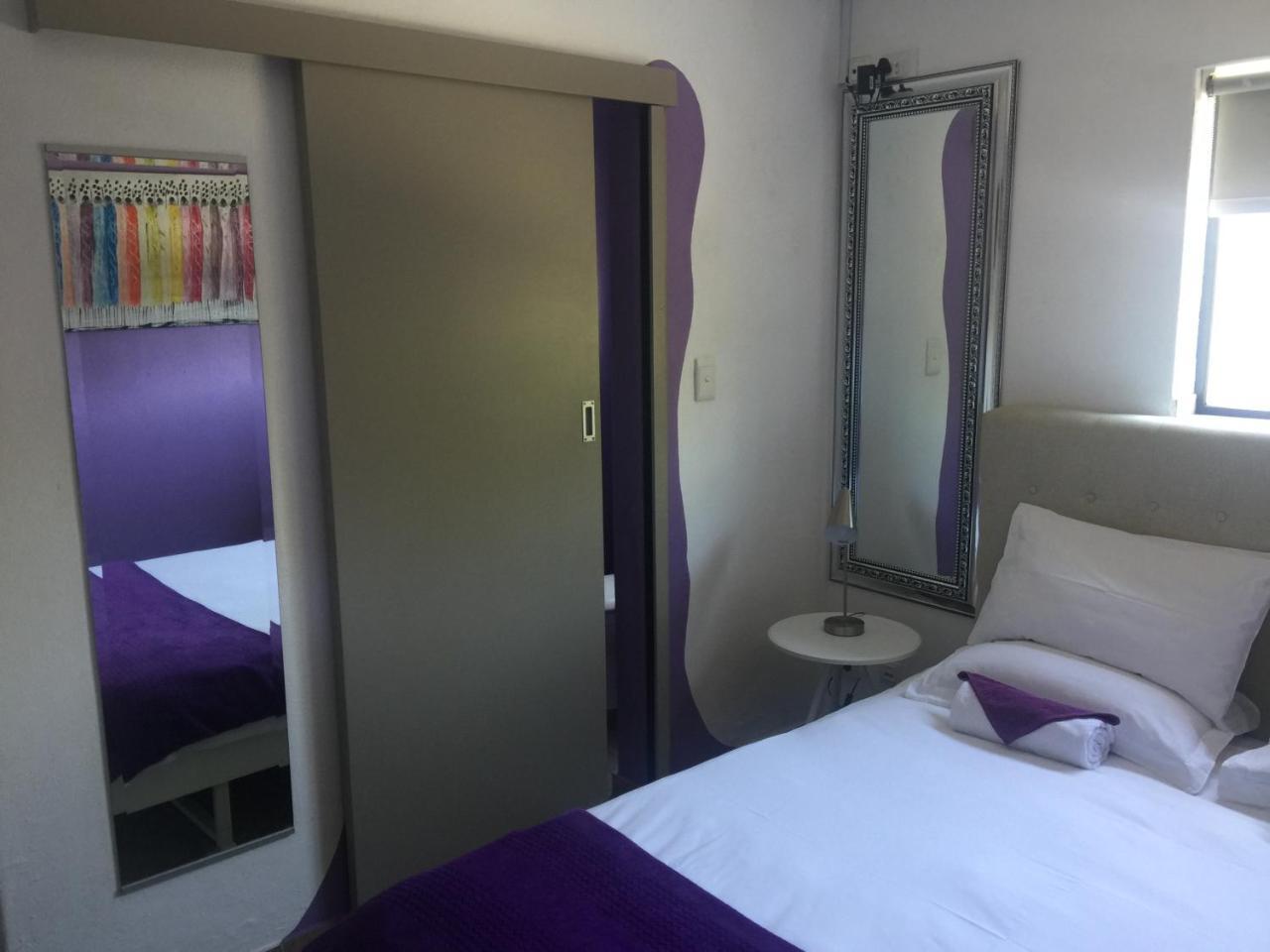 Capetown 4U Guesthouse Bloubergstrand Ngoại thất bức ảnh