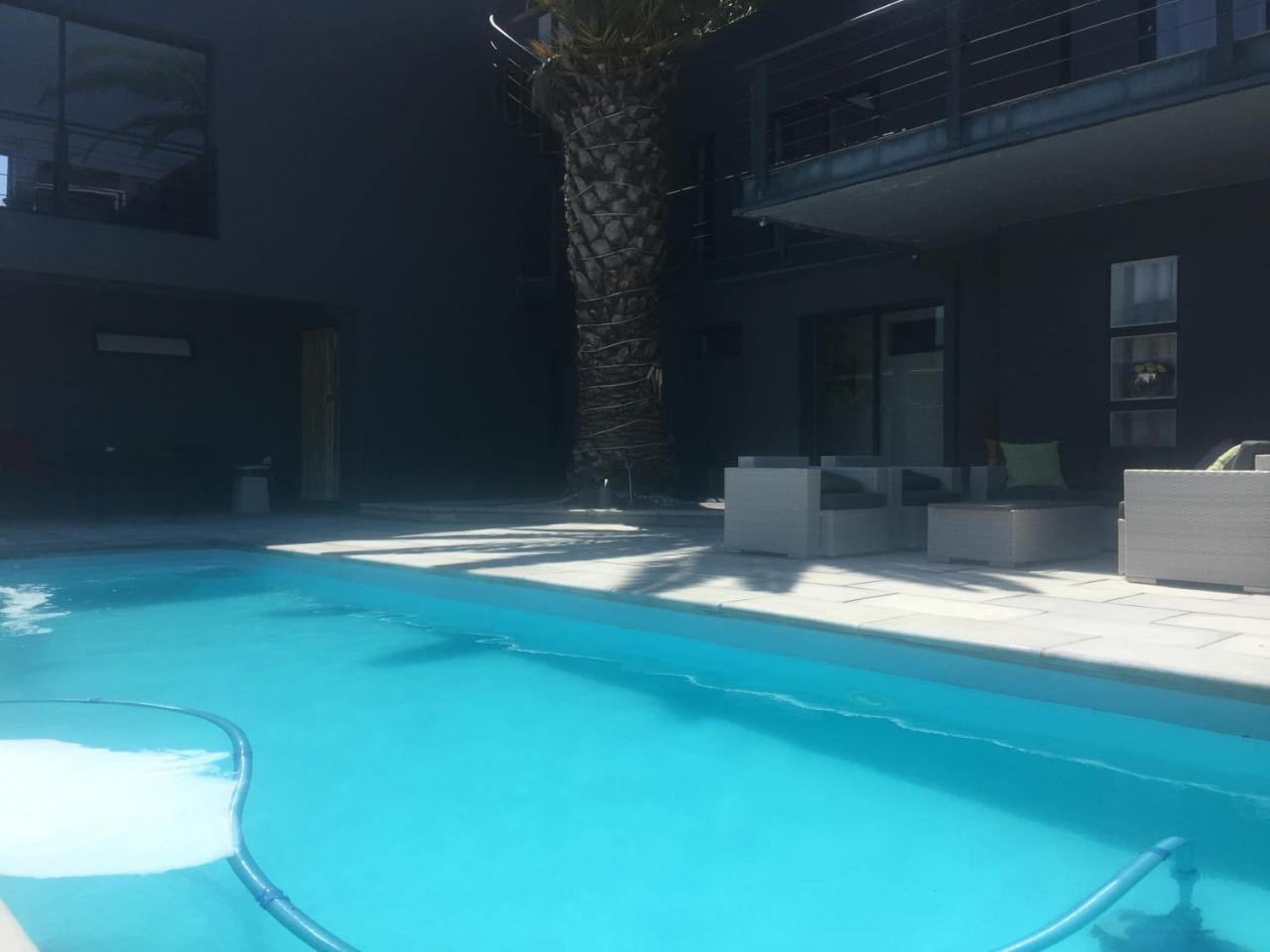 Capetown 4U Guesthouse Bloubergstrand Ngoại thất bức ảnh