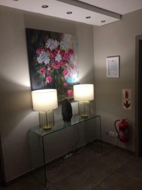 Capetown 4U Guesthouse Bloubergstrand Ngoại thất bức ảnh